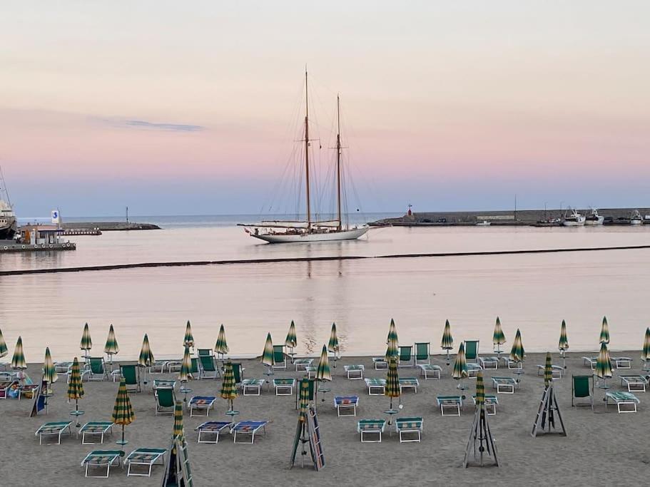 Appartamento Di Charme Nel Cuore Di San Remo Buitenkant foto